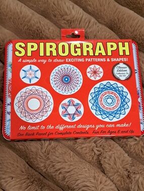 Spirograph Retro Design Tin.